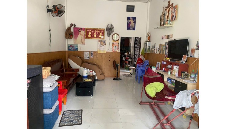 Bán nhà 50m2, 2PN, hẻm Chiến Lược, Bình Trị Đông, Bình Tân, 3.9 tỷ